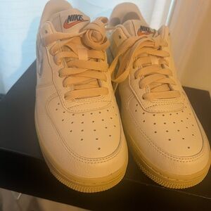 Women’s Nike Air Force 1 light Coconut Milk